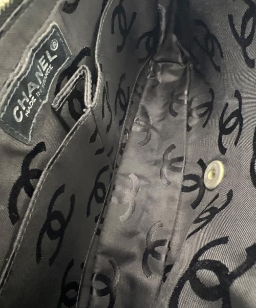 CHANEL（シャネル）CHANEL (シャネル) チョコバーナイロンチェーンショルダーバッグ ブラックの古着・服飾アイテム