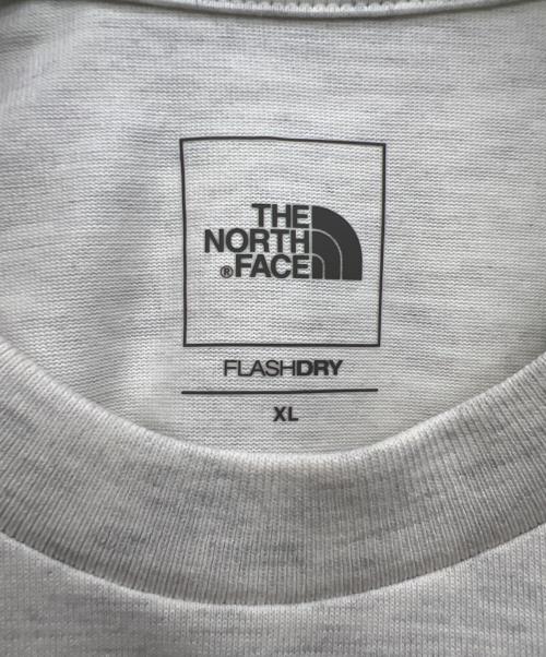THE NORTH FACE（ザ ノース フェイス）THE NORTH FACE (ザ ノース フェイス) 半袖カットソー ライトグレー サイズ:XLの古着・服飾アイテム