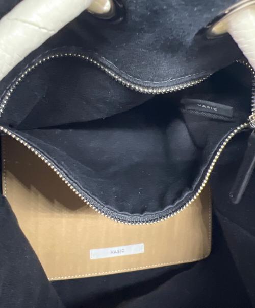 VASIC（ヴァジック）VASIC (ヴァジック) ショルダーバッグ アイボリーの古着・服飾アイテム