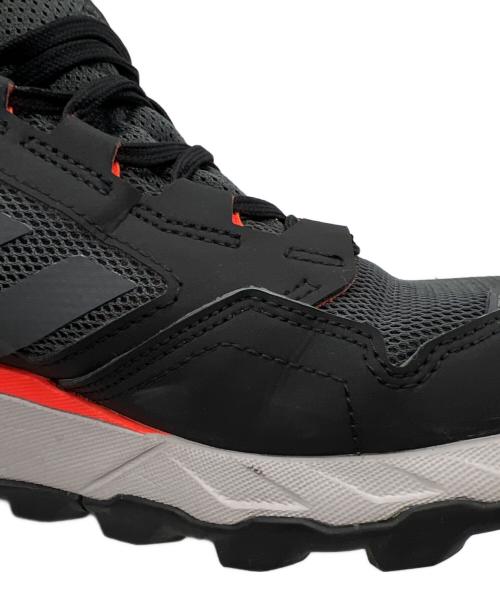 adidas（アディダス）adidas (アディダス) トレイルランニングシューズ ブラック×オレンジ サイズ:26.5㎝の古着・服飾アイテム