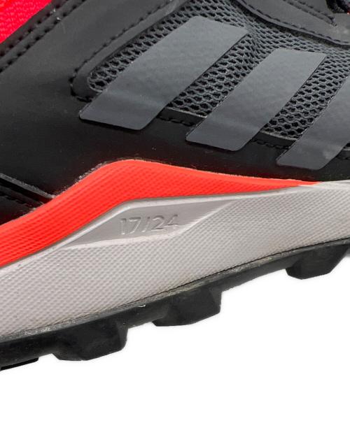 adidas（アディダス）adidas (アディダス) トレイルランニングシューズ ブラック×オレンジ サイズ:26.5㎝の古着・服飾アイテム