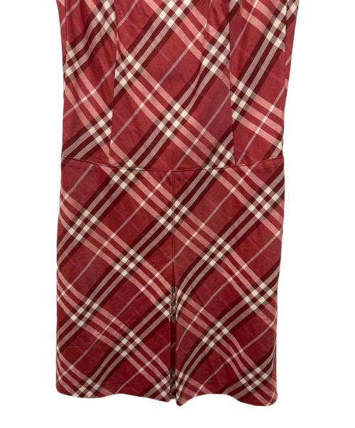 BURBERRY BLUE LABEL（バーバリー ブルー レーベル）BURBERRY BLUE LABEL (バーバリー ブルー レーベル) ノースリーブワンピース レッド サイズ:36の古着・服飾アイテム