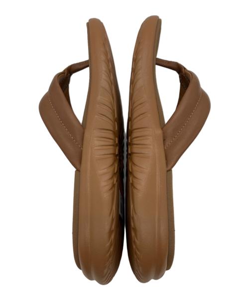 UGG（アグ）UGG (アグ) Union Flip Flop II ブラウン サイズ:27の古着・服飾アイテム