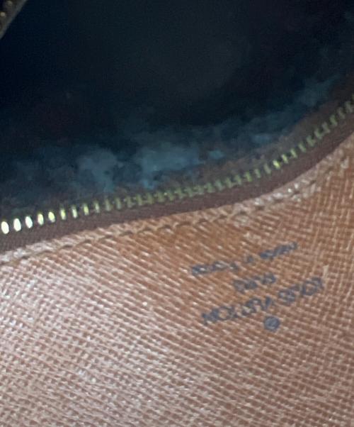 LOUIS VUITTON（ルイ ヴィトン）LOUIS VUITTON (ルイ ヴィトン) ショルダーバッグ　サンクルー　モノグラム ブラウンの古着・服飾アイテム
