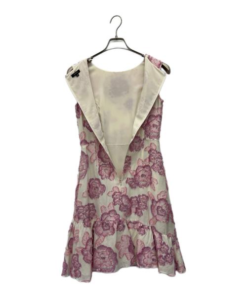 TOCCA（トッカ）TOCCA (トッカ) ノースリーブワンピース ホワイトの古着・服飾アイテム