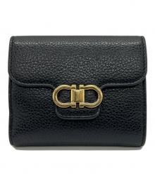 Ferragamo（フェラガモ）の古着「2つ折り財布」｜ブラック×レッド