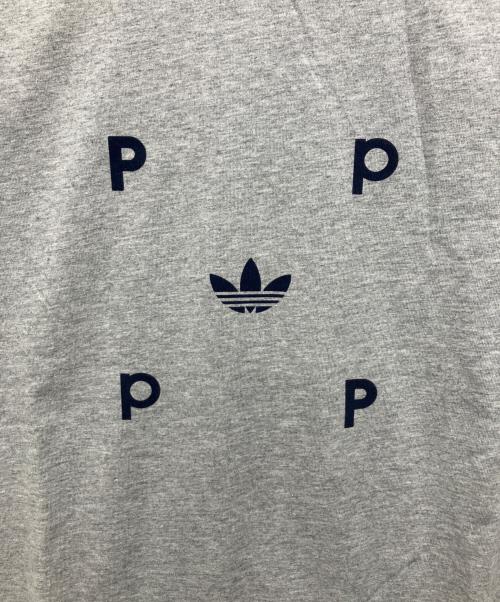 adidas（アディダス）adidas (アディダス) Pop Classic Tee グレー×ネイビー サイズ:XLの古着・服飾アイテム