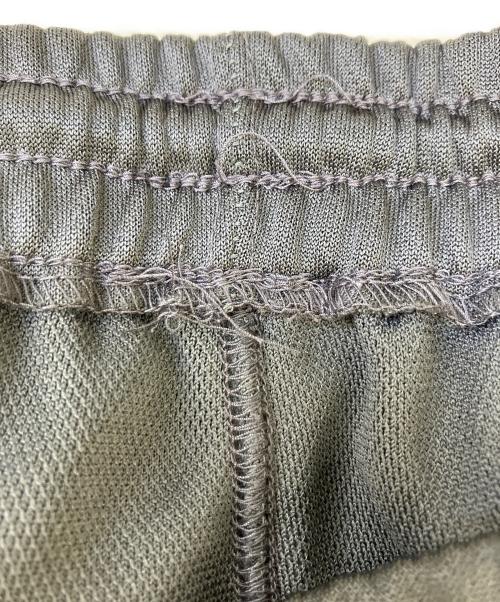 Needles（ニードルズ）Needles (ニードルズ) JEANS FACTORY別注ナロートラックパンツ グレー サイズ:Mの古着・服飾アイテム