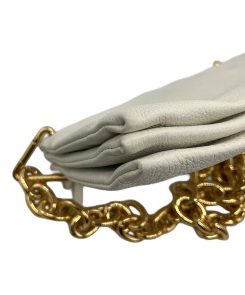 BOTTEGA VENETA（ボッテガベネタ）BOTTEGA VENETA (ボッテガベネタ) ザチェーンポーチ ホワイトの古着・服飾アイテム