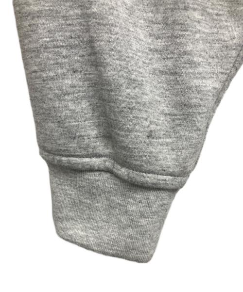 Columbia（コロンビア）Columbia (コロンビア) レッドテーブルパインズフルジップフーディー グレー×ネイビー サイズ:Sの古着・服飾アイテム
