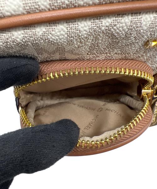 MICHAEL KORS（マイケルコース）MICHAEL KORS (マイケルコース) ショルダーバッグ ホワイト×ブラウンの古着・服飾アイテム