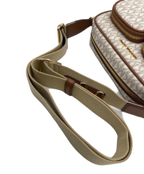 MICHAEL KORS（マイケルコース）MICHAEL KORS (マイケルコース) ショルダーバッグ ホワイト×ブラウンの古着・服飾アイテム