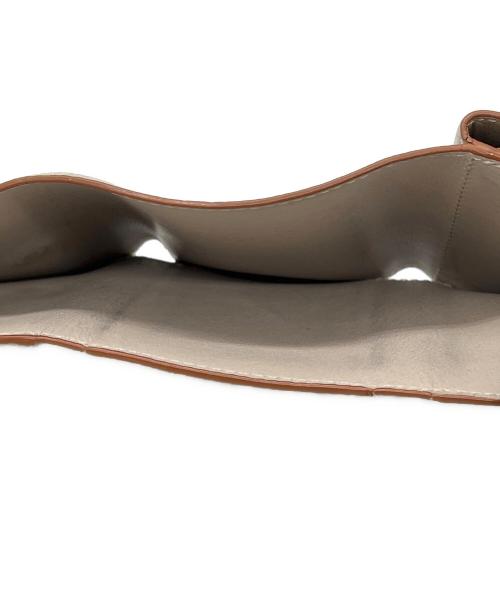 LOEWE（ロエベ）LOEWE (ロエベ) アナグラム トライフォールルドウォレット グレーの古着・服飾アイテム