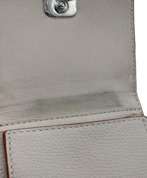 LOEWE（ロエベ）LOEWE (ロエベ) アナグラム トライフォールルドウォレット グレーの古着・服飾アイテム