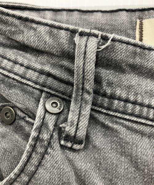 YANUK（ヤヌーク）YANUK (ヤヌーク) ハイウエストテーパードデニム グレー サイズ:24の古着・服飾アイテム