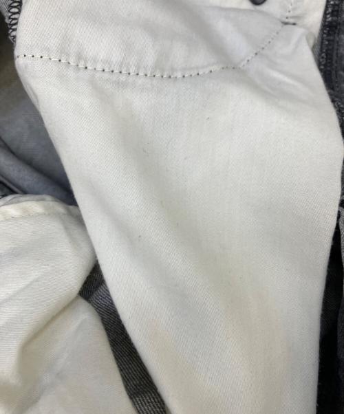 YANUK（ヤヌーク）YANUK (ヤヌーク) ハイウエストテーパードデニム グレー サイズ:24の古着・服飾アイテム