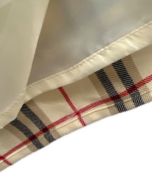 BURBERRY BLUE LABEL（バーバリー ブルー レーベル）BURBERRY BLUE LABEL (バーバリー ブルー レーベル) スカート ベージュ サイズ:36の古着・服飾アイテム
