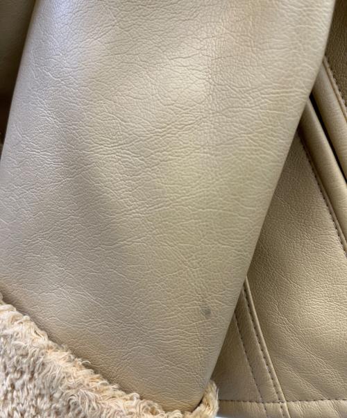 BURBERRY BLUE LABEL（バーバリー ブルー レーベル）BURBERRY BLUE LABEL (バーバリー ブルー レーベル) ボア襟レザージャケット ベージュ サイズ:38の古着・服飾アイテム