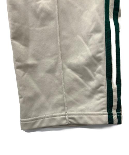 adidas（アディダス）adidas (アディダス) トラックパンツ ベージュ サイズ:Mの古着・服飾アイテム