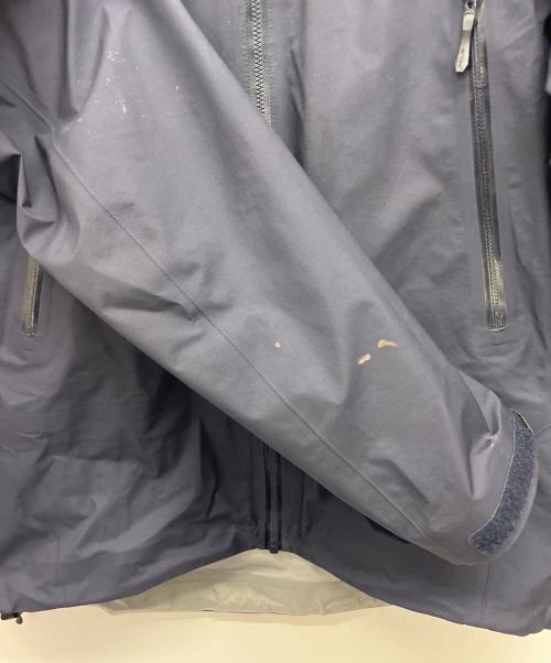ARC'TERYX（アークテリクス）ARC'TERYX (アークテリクス) BETA JACKET ネイビー サイズ:Sの古着・服飾アイテム