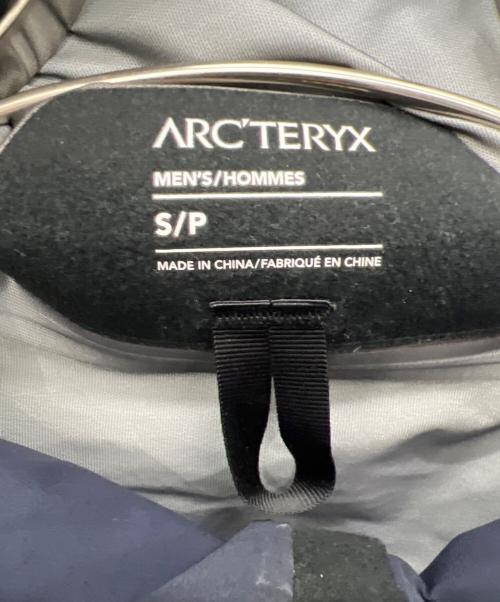 ARC'TERYX（アークテリクス）ARC'TERYX (アークテリクス) BETA JACKET ネイビー サイズ:Sの古着・服飾アイテム
