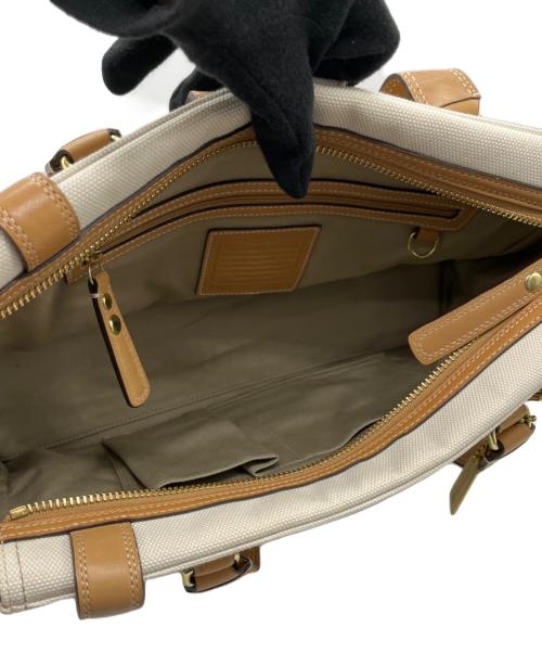 COACH（コーチ）COACH (コーチ) ハンドバッグ ホワイト×ブラウンの古着・服飾アイテム