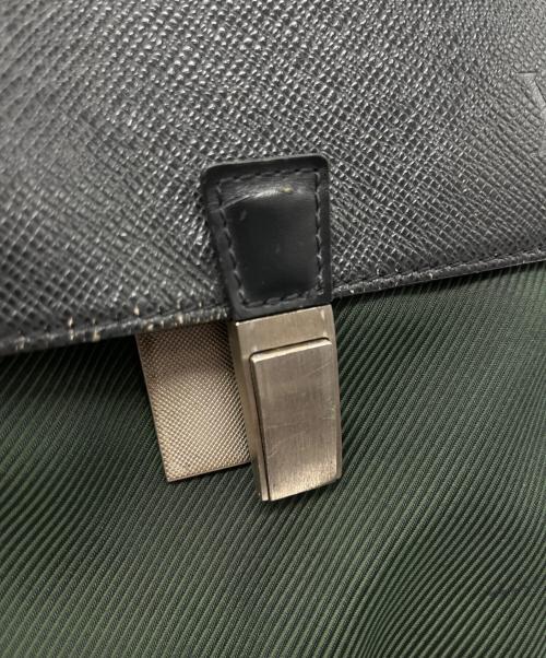 LOUIS VUITTON（ルイ ヴィトン）LOUIS VUITTON (ルイ ヴィトン) ショルダーバッグ グリーンの古着・服飾アイテム