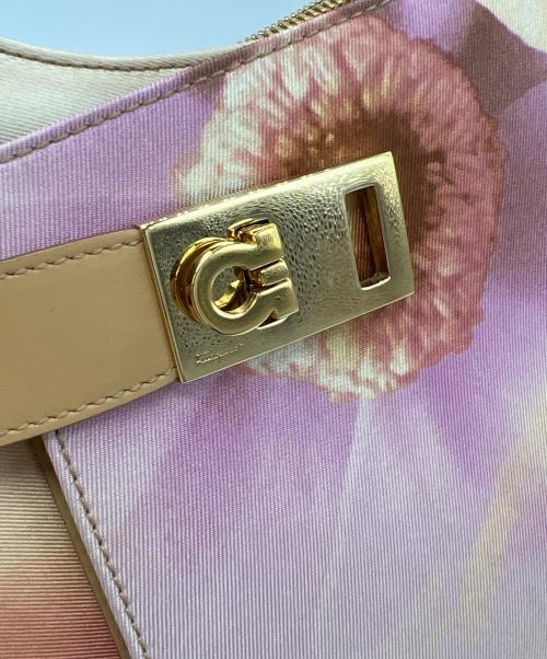 Salvatore Ferragamo（サルヴァトーレ フェラガモ）Salvatore Ferragamo (サルヴァトーレ フェラガモ) ワンショルダーバッグ ピンクの古着・服飾アイテム