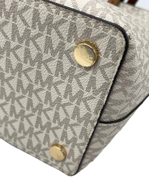 MICHAEL KORS（マイケルコース）MICHAEL KORS (マイケルコース) トートバッグ アイボリーの古着・服飾アイテム