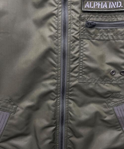 ALPHA INDUSTRIES（アルファインダストリーズ）ALPHA INDUSTRIES (アルファインダストリーズ) ミリタリージャケット オリーブ サイズ:Lの古着・服飾アイテム