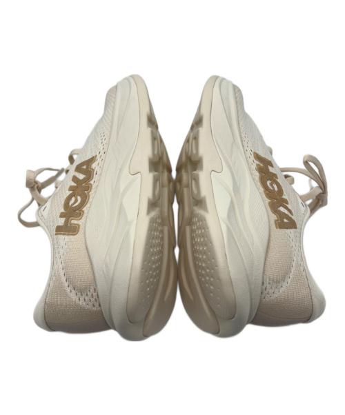 HOKA（ホカ）HOKA (ホカ) シューズ ベージュ サイズ:23の古着・服飾アイテム