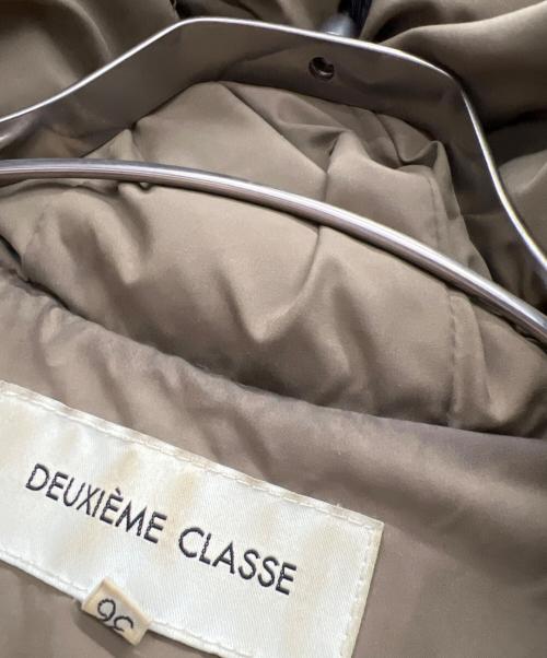 DEUXIEME CLASSE（ドゥーズィエム クラス）DEUXIEME CLASSE (ドゥーズィエム クラス) ダウンコート オリーブ サイズ:36の古着・服飾アイテム