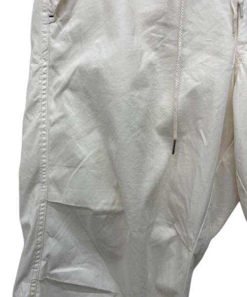 HUF（ハフ）HUF (ハフ) カーゴパンツ ホワイト サイズ:Sの古着・服飾アイテム