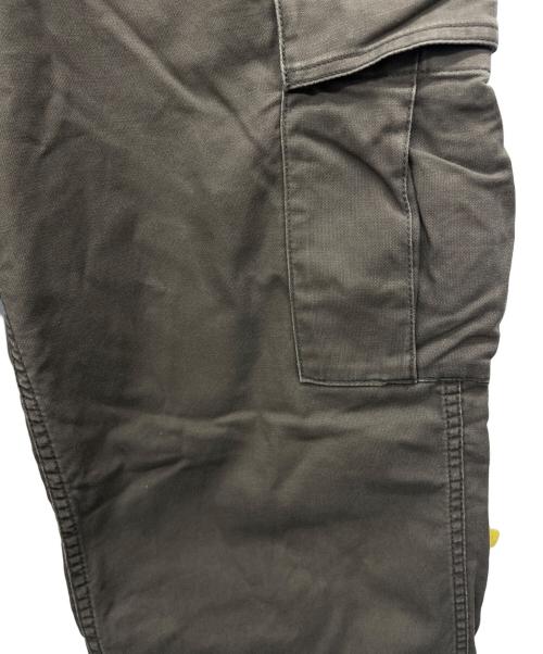 CarHartt（カーハート）CarHartt (カーハート) カーゴパンツ カーキ サイズ:Lの古着・服飾アイテム