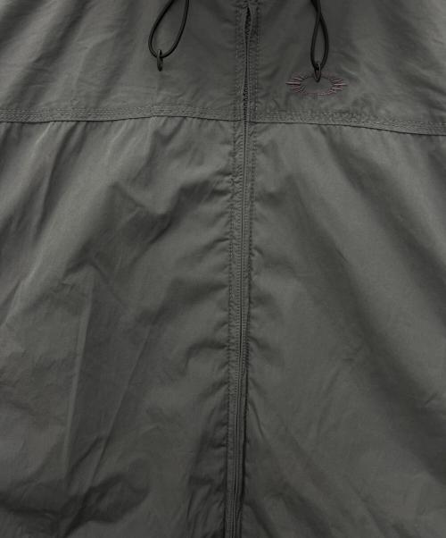 OAKLEY（オークリー）OAKLEY (オークリー) ウインドブレーカー グレー サイズ:Lの古着・服飾アイテム