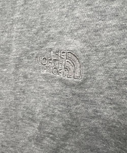 THE NORTH FACE（ザ ノース フェイス）THE NORTH FACE (ザ ノース フェイス) スウェット グレー サイズ:Mの古着・服飾アイテム