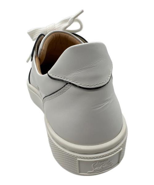 Christian Louboutin（クリスチャン・ルブタン）Christian Louboutin (クリスチャン・ルブタン) ローカットスニーカー ホワイト サイズ:35 1/2の古着・服飾アイテム