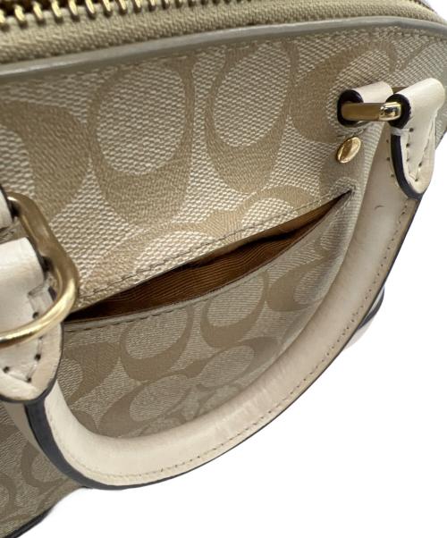 COACH（コーチ）COACH (コーチ) ショルダーバッグ ベージュ×ホワイトの古着・服飾アイテム
