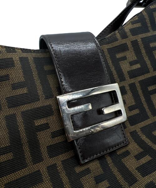 FENDI（フェンディ）FENDI (フェンディ) セミショルダーバッグ ブラウンの古着・服飾アイテム