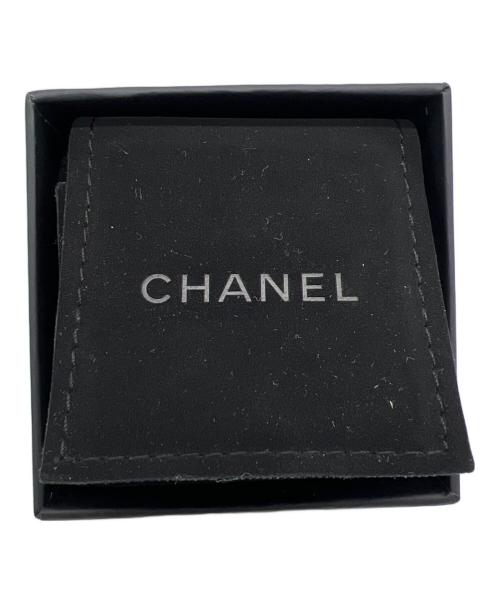 CHANEL（シャネル）CHANEL (シャネル) ピアス　ココマーク ホワイトの古着・服飾アイテム