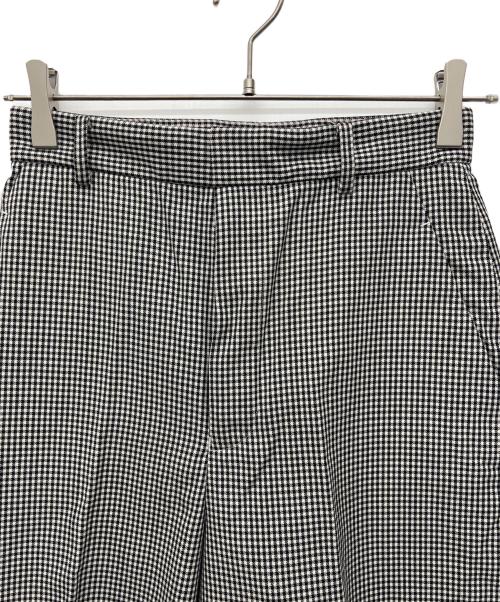 LOEFF（ロエフ）LOEFF (ロエフ) スラックス ホワイト×ブラックの古着・服飾アイテム