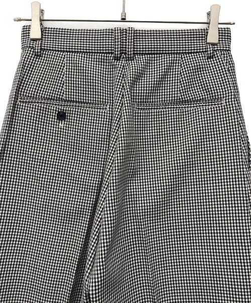 LOEFF（ロエフ）LOEFF (ロエフ) スラックス ホワイト×ブラックの古着・服飾アイテム