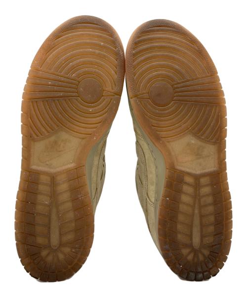 NIKE SB（ナイキエスビー）NIKE SB (ナイキエスビー) DUNK LOW PRO B  ベージュ サイズ:28cmの古着・服飾アイテム