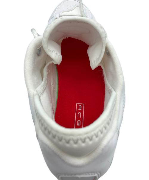NIKE（ナイキ）NIKE (ナイキ) ACG エア エクスプロレイド ホワイト×レッド サイズ:US 9の古着・服飾アイテム