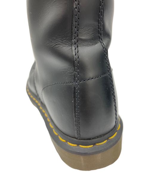 Dr.Martens（ドクターマーチン）Dr.Martens (ドクターマーチン) 10ホールブーツ ブラック サイズ:US M7の古着・服飾アイテム