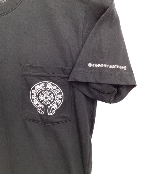 CHROME HEARTS（クロムハーツ）CHROME HEARTS (クロムハーツ) バックプリントポケットTシャツ ブラック×ホワイト サイズ:Sの古着・服飾アイテム