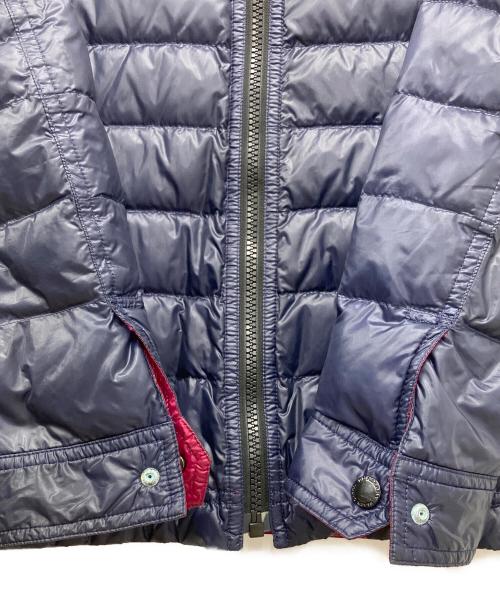 BURBERRY BLACK LABEL（バーバリーブラックレーベル）BURBERRY BLACK LABEL (バーバリーブラックレーベル) リバーシブルライトダウンジャケット ネイビー×ピンク サイズ:Lの古着・服飾アイテム