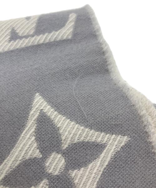 LOUIS VUITTON（ルイ ヴィトン）LOUIS VUITTON (ルイ ヴィトン) マフラー エシャルプ LV エセンシャル モノグラム グレー×ホワイトの古着・服飾アイテム