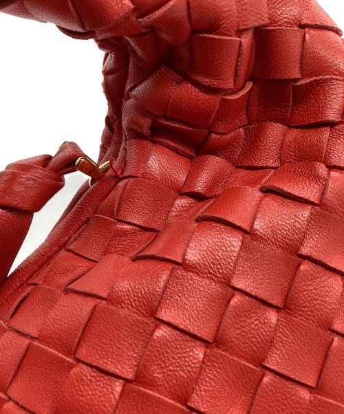 BOTTEGA VENETA（ボッテガベネタ）BOTTEGA VENETA (ボッテガベネタ) イントレチャートハンドバッグ レッドの古着・服飾アイテム