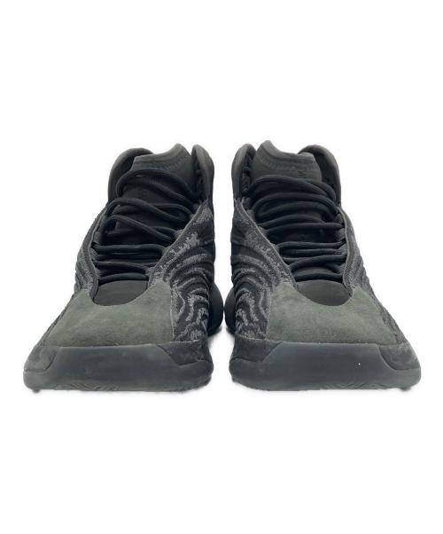 adidas（アディダス）adidas (アディダス) YEEZY QUANTUM 